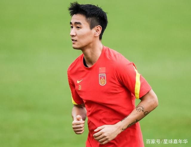 全场比赛结束，双方1-1握手言和。